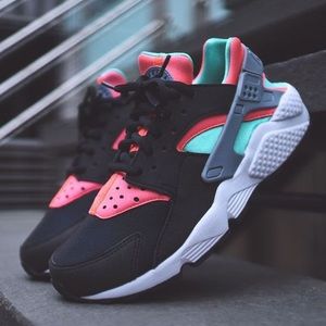 Women’s Nike Huarache Run